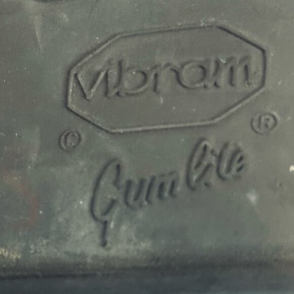 H.S. TRASK MENS 2 TONE BROWN LOAFER SIZE 11 N VIBRAM GUM LITE Black Rubber Soles - Picture 13 of 13